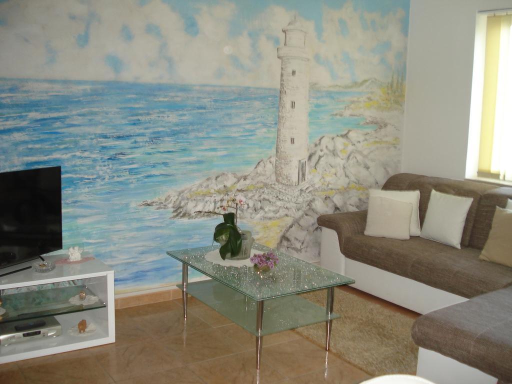 Apartment Nada Crikvenica Exterior photo